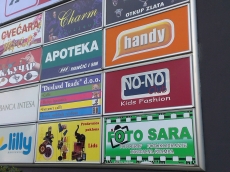 Reklamna tabla, klirit - Maxi  -  Lokacija: Beograd, Mirijevo