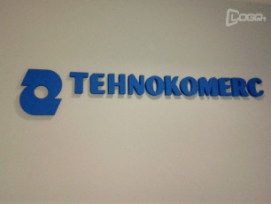 Logo od stirodura za kancelarijski prostor-Tehnokomerc