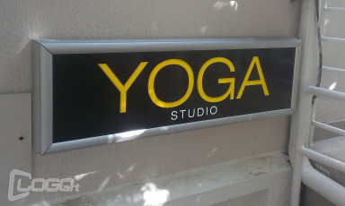 Svetleća reklama - firma Yoga studio - Lokacija: Beograd